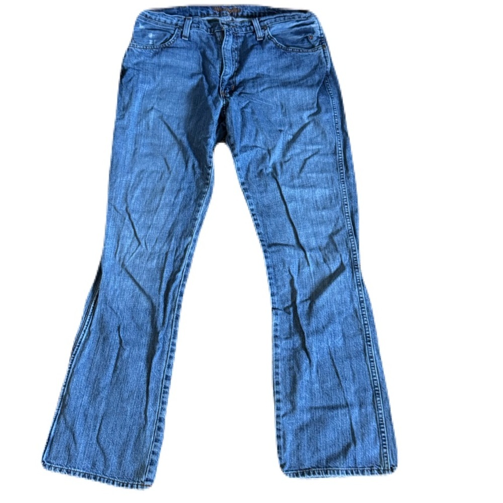 Wrangler 34 x 32 Blue Medium Wash Bootcut Jeans